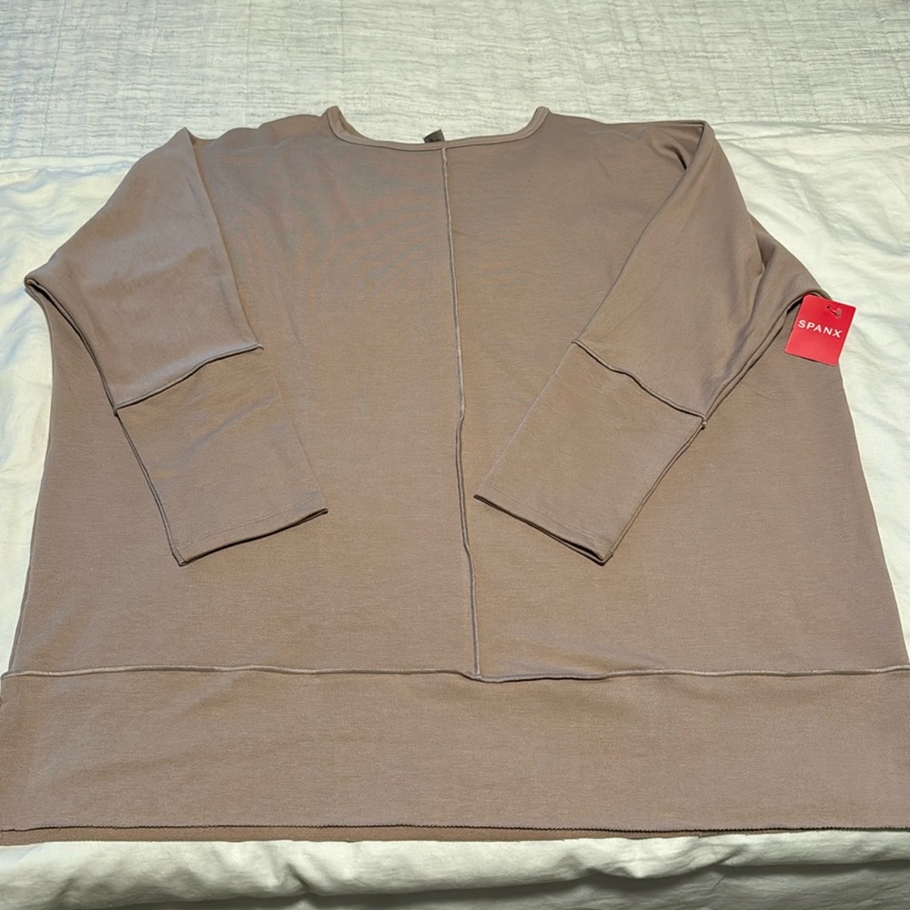 Spanx perfect length top NWT